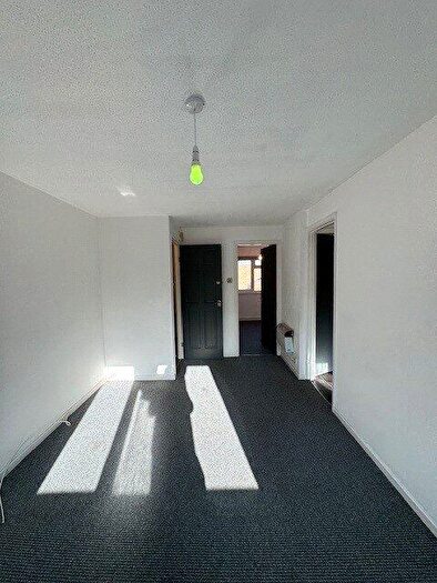 1 Bedroom Apartment To Rent In Kent Street North, Winson Green, Birmingham, West Midlands, B18