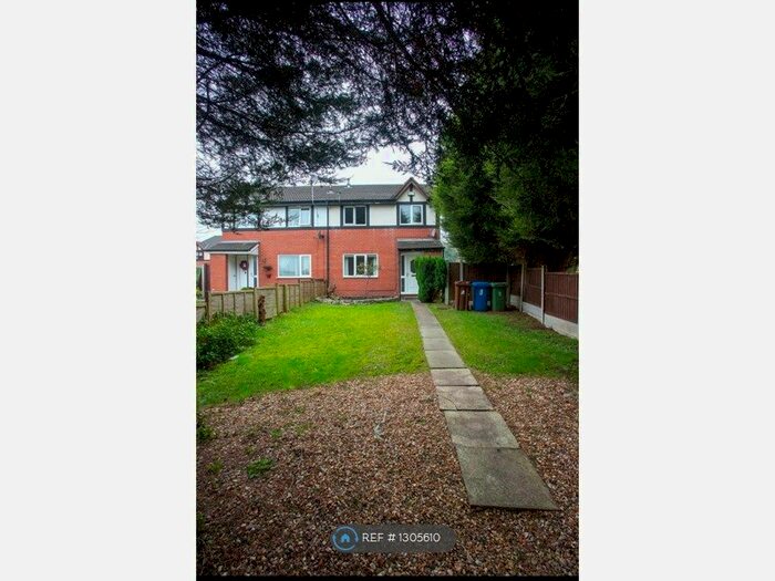 2 Bedroom Semi-Detached House To Rent In Clapgate Lane, Wigan WN3