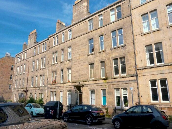 1 Bedroom Flat To Rent In Dean Park Street, Stockbridge, Edinburgh, EH4