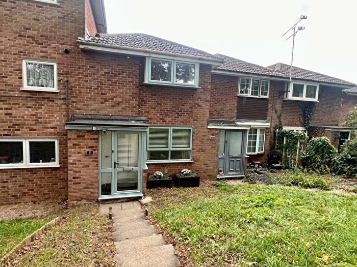 2 Bedroom Terraced House For Sale In York Ride, Weedon, NN7