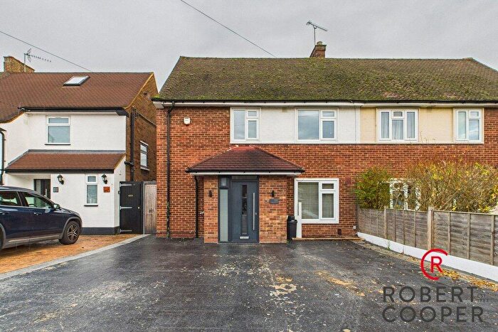 4 Bedroom Semi Detached House To Rent In Coombe Drive, Ruislip, Middlesex, HA4