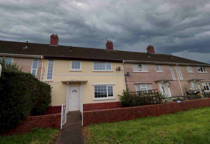 3 Bedroom Terraced House To Rent In Ynyslas, Llanelli, SA14