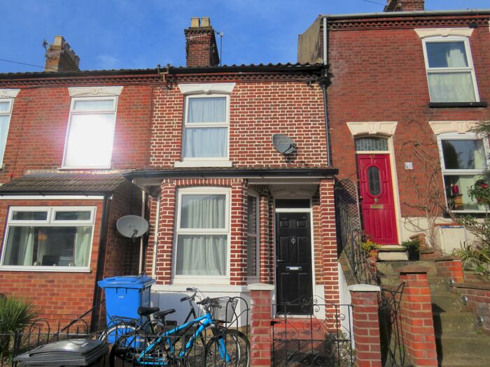 3 Bedroom Terraced House To Rent In Churchill Road, Norwich, NR3