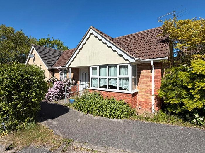 2 Bedroom Semi-Detached Bungalow For Sale In Horsham Close, Haverhill, CB9