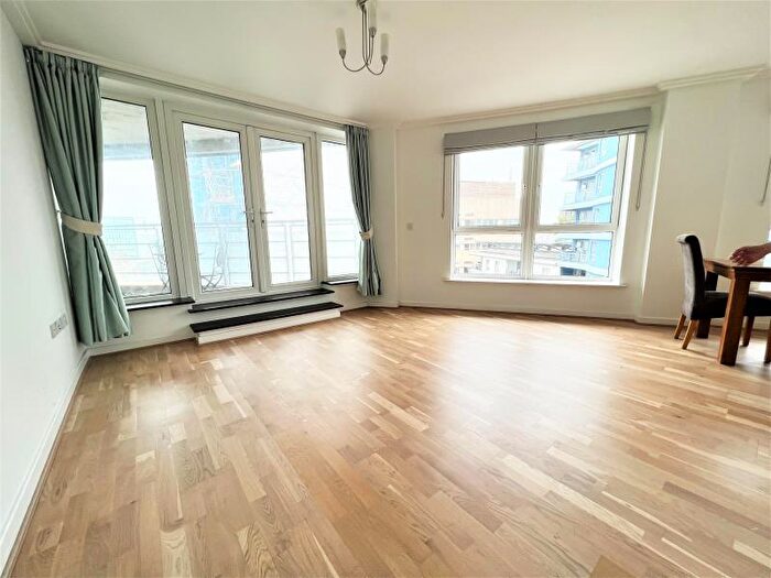 2 Bedroom Apartment To Rent In Woking, Surrey, GU22