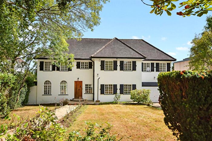 5 Bedroom Detached House To Rent In Russell Road, Northwood, Middlesex, HA6