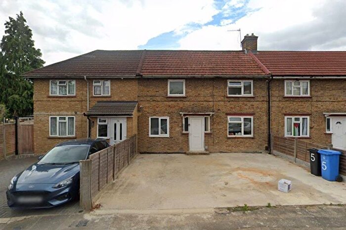 Studio To Rent In Wheatley Crescent, Hayes, UB3