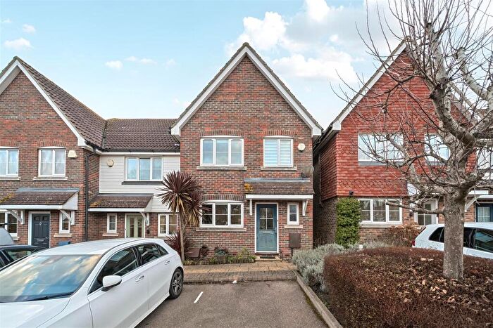 3 Bedroom End Of Terrace House For Sale In Westborough Mews, Maidstone, ME16