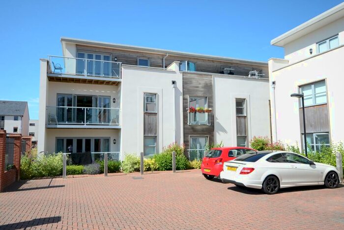2 Bedroom Apartment To Rent In Idsworth Court, Basingstoke, RG24