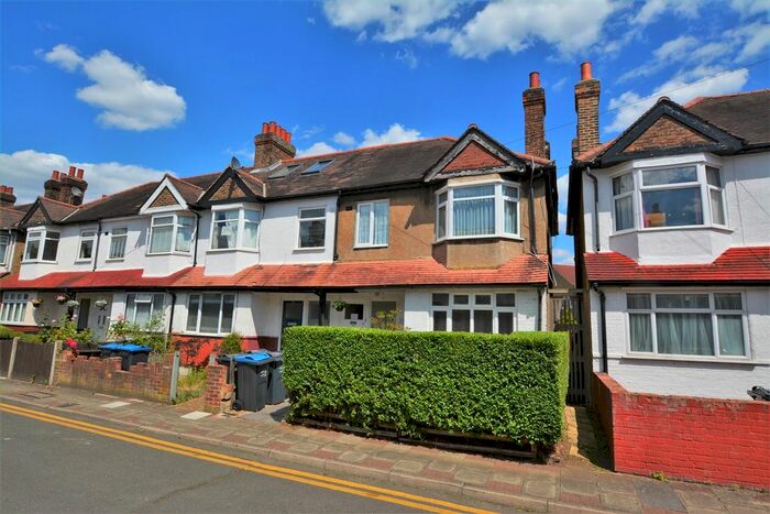 1 Bedroom Maisonette To Rent In Kimble Road, Colliers Wood, London, SW19