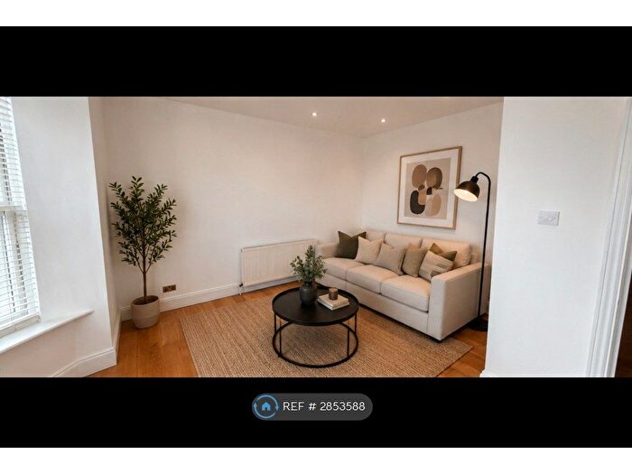 1 Bedroom Flat To Rent In Beaconsfield Road, London, N11