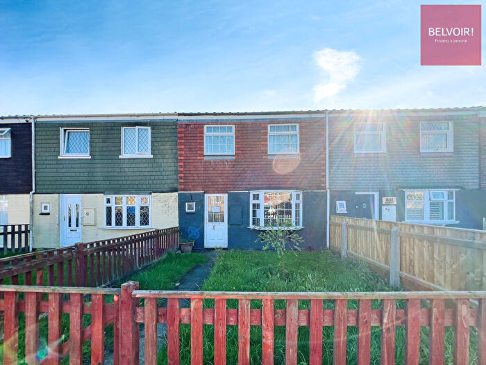 3 Bedroom Terraced House For Sale In Frederick Street, Grimsby, DN31
