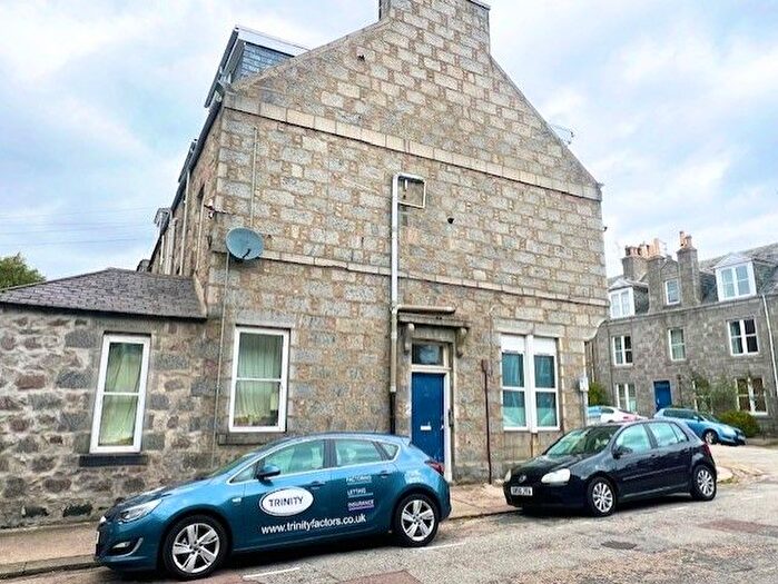 1 Bedroom Flat To Rent In Lamond Place, City Centre, Aberdeen, AB25