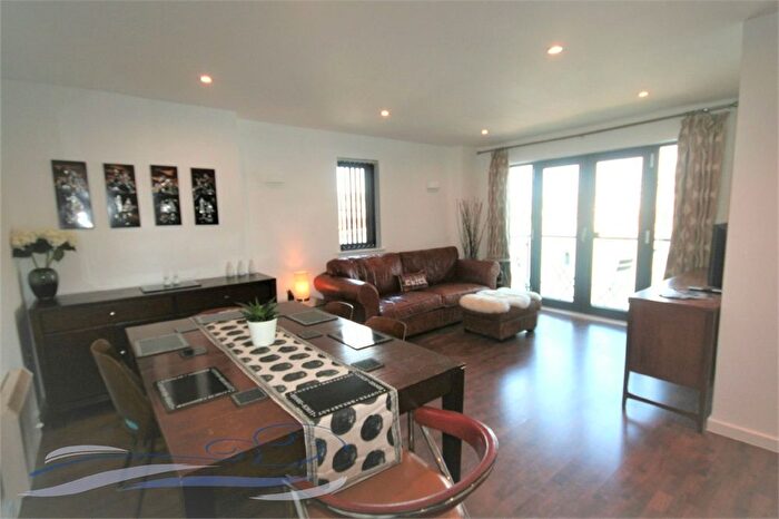 2 Bedroom Flat To Rent In South Quay, Kings Road, SA1