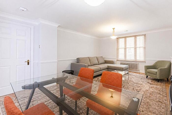 3 Bedroom Flat To Rent In Lisson Grove, Marylebone, London, NW1