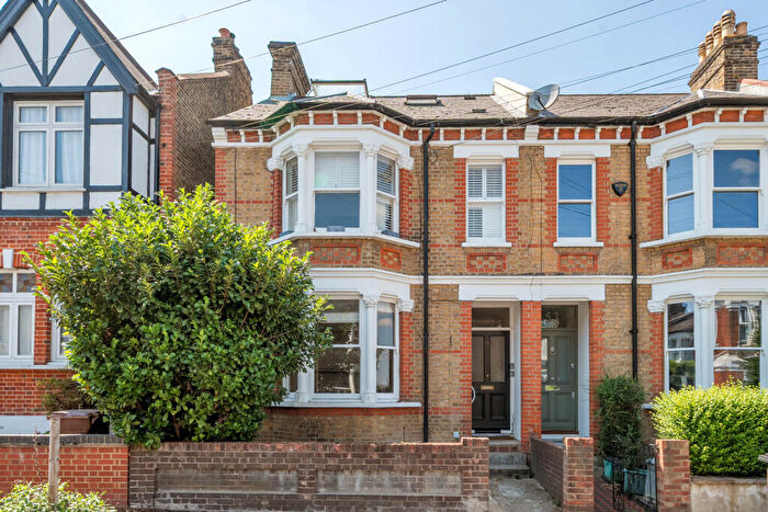 1 Bedroom Apartment For Sale In Byne Road, London, SE26