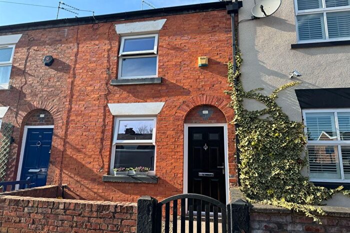 2 Bedroom Terraced House To Rent In Crossway, Didsbury, Manchester, M20