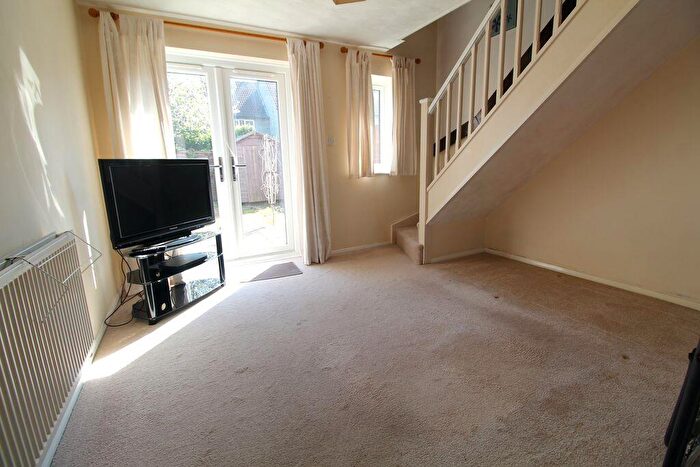 1 Bedroom Terraced House For Sale In Ferndene, Bradley Stoke, BS32