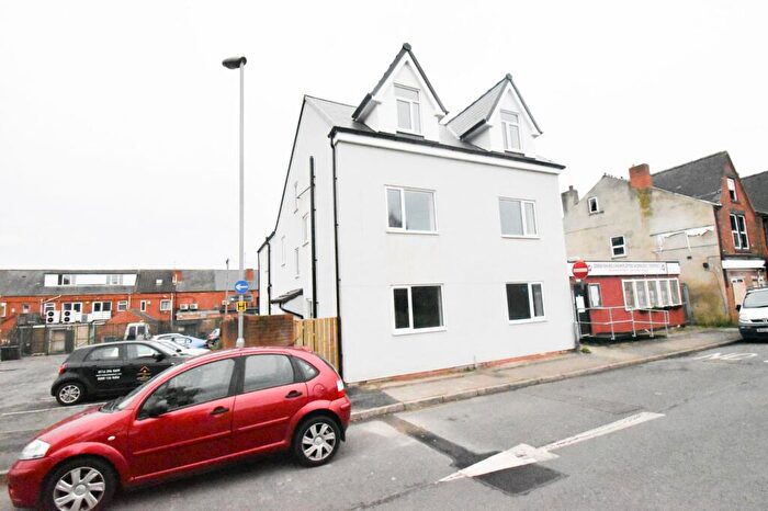 1 Bedroom Flat To Rent In Patchwork Row, Shirebrook, Mansfield, NG20