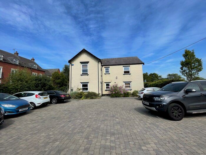 2 Bedroom Apartment To Rent In Castle Gate Mews, Mountsorrel, LE12