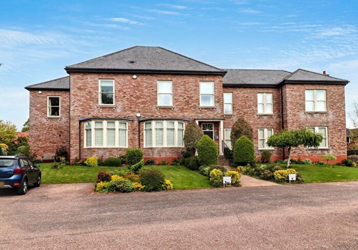 2 Bedroom Flat For Sale In Borrage Hall, Borrage Lane, Ripon, North Yorkshire, HG4