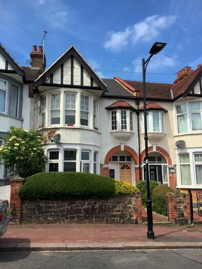 1 Bedroom Flat To Rent In Leigham Court Drive - : Online Enquiries Only, SS9