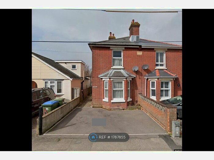 1 Bedroom Flat To Rent In The Grove, Southampton, SO19