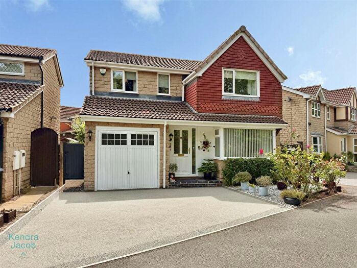 4 Bedroom Detached House For Sale In Peregrine Court, Gateford, Worksop, S81