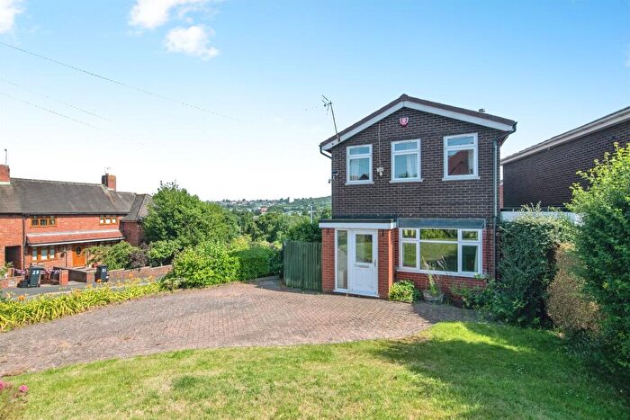 3 Bedroom Detached House For Sale In Dunns Bank, Brierley Hill, DY5