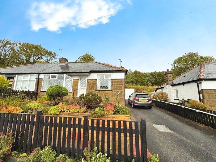 2 Bedroom Semi-Detached Bungalow For Sale In Bowwood Drive, Sandbeds, Keighley, BD20