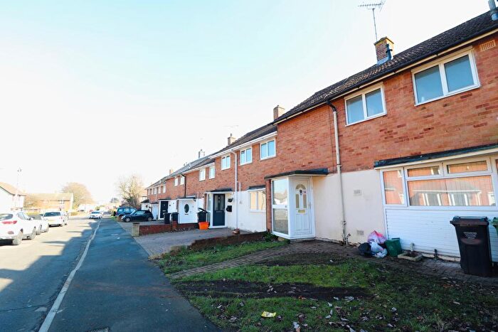 2 Bedroom House To Rent In Collingwood Road, Basildon, SS16