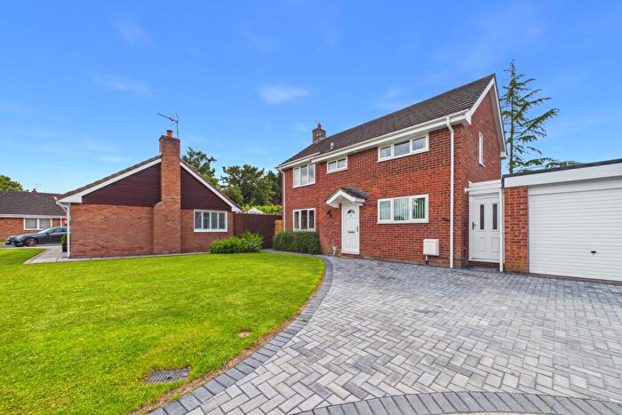4 Bedroom Detached House To Rent In Nickolson Close, Mickle Trafford, CH2