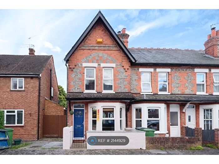 3 Bedroom End Of Terrace House To Rent In Coronation Road, Basingstoke, RG21