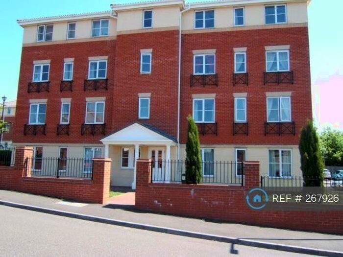 1 Bedroom Flat To Rent In Elbow Street, Cradley Heath, B64