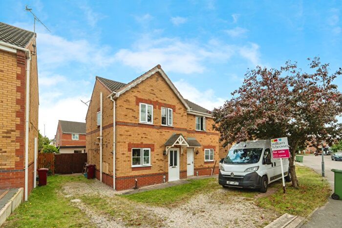 3 Bedroom Semi-Detached House For Sale In Granville Road, Scunthorpe, DN15