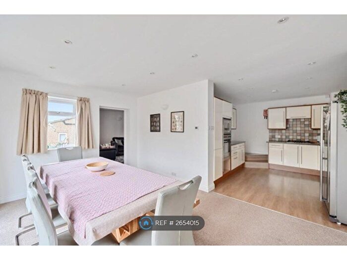 4 Bedroom Semi-Detached House To Rent In Town Furze, Headington, Oxford, OX3