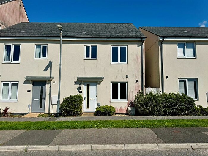 3 Bedroom Terraced House To Rent In Littledale Row, Trevenson Road, Newquay, TR7