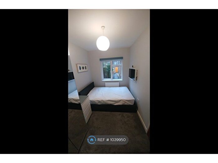 4 Bedroom Terraced House To Rent In Coronation Avenue, Bath, BA2