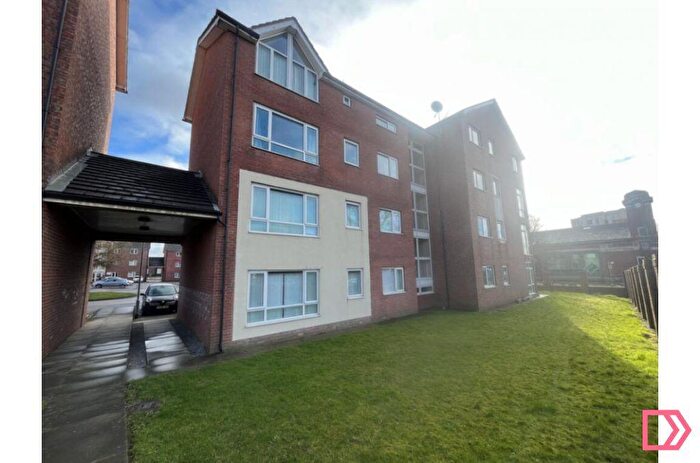 2 Bedroom Flat To Rent In Sugar Mill Square, Foster Street, Salford, Greater Manchester, M5