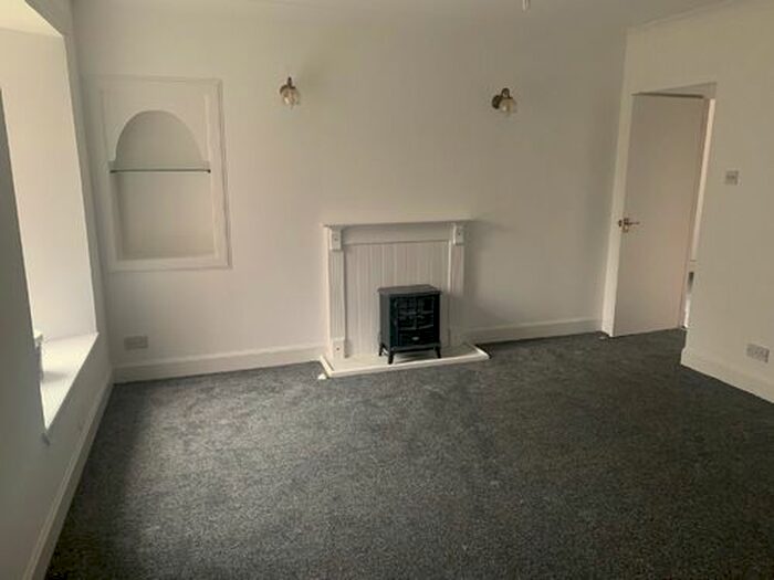 3 Bedroom Flat To Rent In Union Street, Brechin, DD9