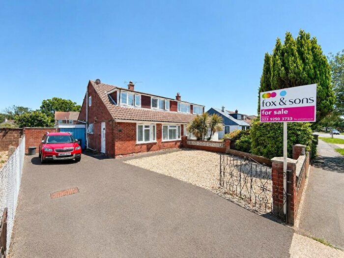 3 Bedroom Bungalow For Sale In Carisbrooke Road, Gosport, PO13