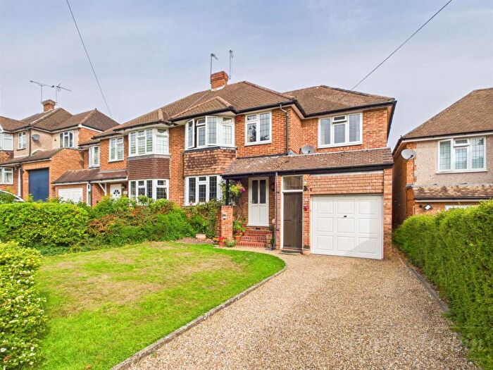 4 Bedroom Semi Detached House For Sale In Croham Valley Road, South Croydon, CR2