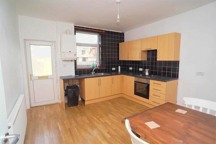 3 Bedroom Terraced House To Rent In Bickerton Road, Hillsborough, Sheffield, S6