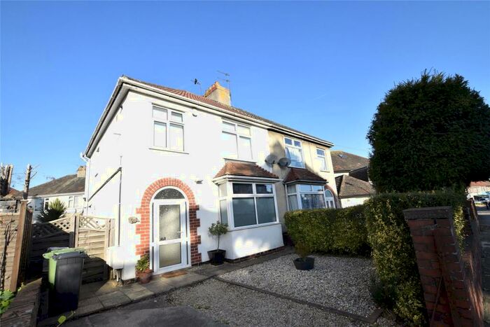 1 Bedroom Apartment To Rent In North Street, Downend, Bristol, BS16