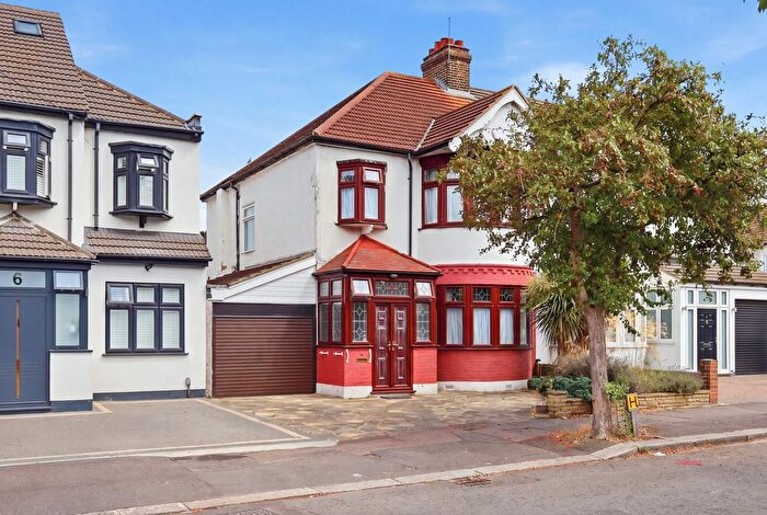 3 Bedroom Semi-Detached House For Sale In Stonehall Avenue, Ilford, IG1