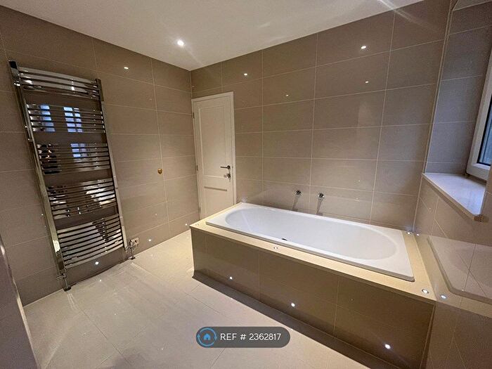 1 Bedroom Maisonette To Rent In Archers Road, Southampton, SO15