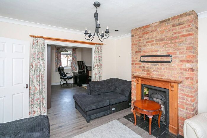 3 Bedroom Terraced House To Rent In Gladstone Road, Watford, WD17