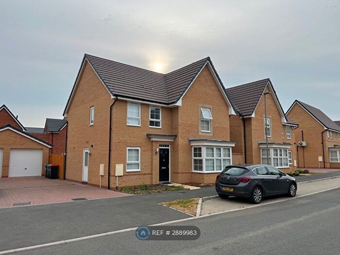 4 Bedroom Detached House To Rent In Swiftsure Drive, Milton Keynes, MK10