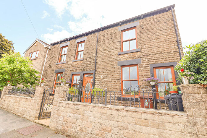 4 Bedroom Detached House To Rent In Bute Street, Old Glossop, Glossop, SK13