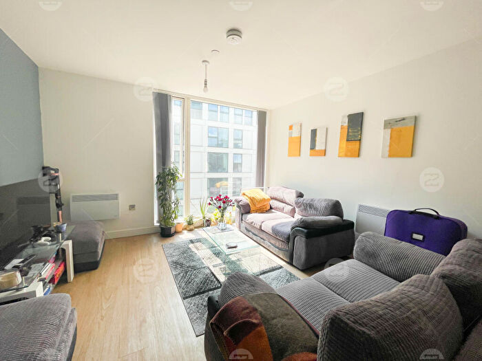 2 Bedroom Flat For Sale In Dyche Street, Manchester, M4